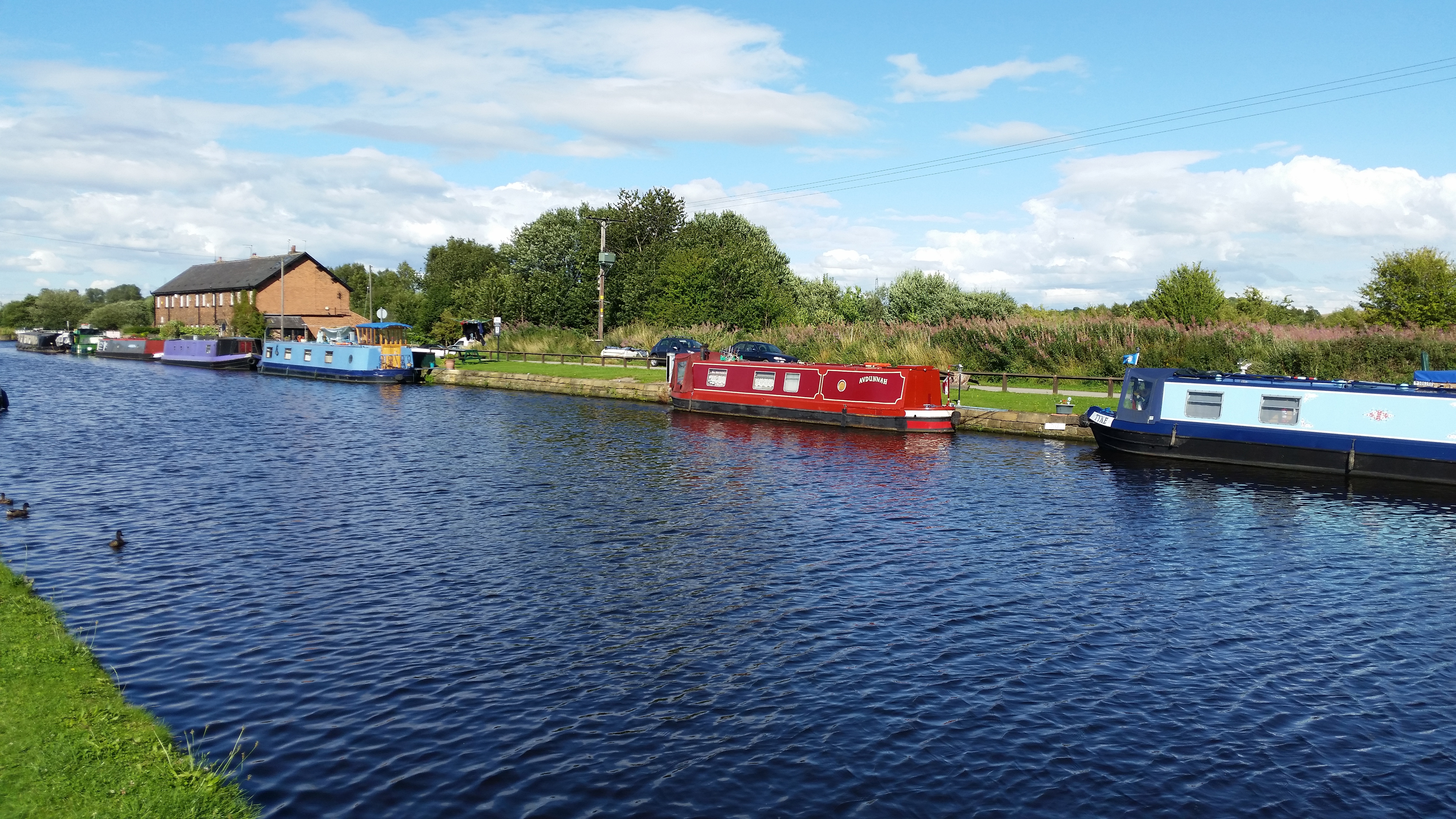 Stanley Ferry L1 Waterside Moorings